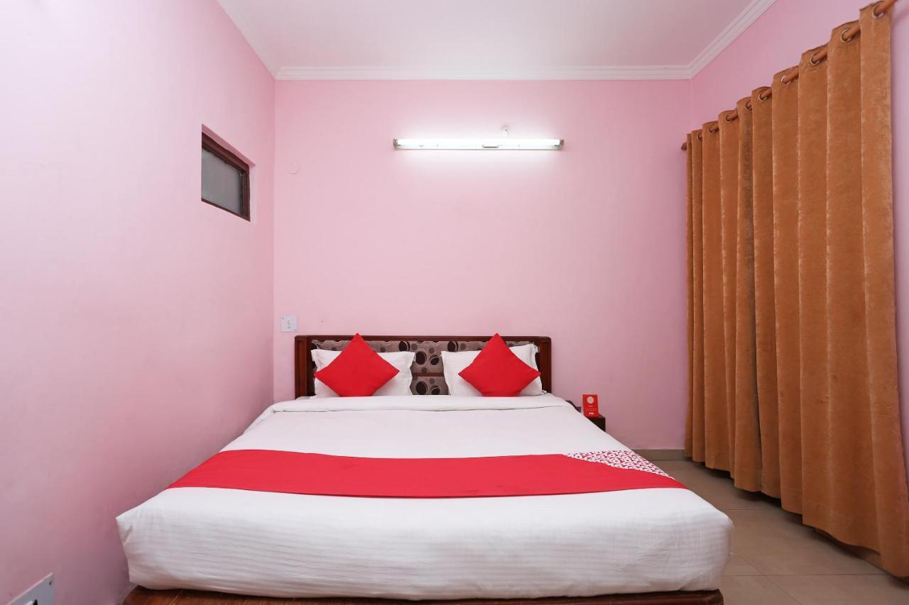 OYO 8714 Hotel Amar Mussoorie Buitenkant foto