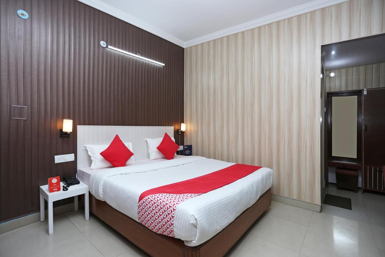 OYO 8714 Hotel Amar Mussoorie Kamer foto